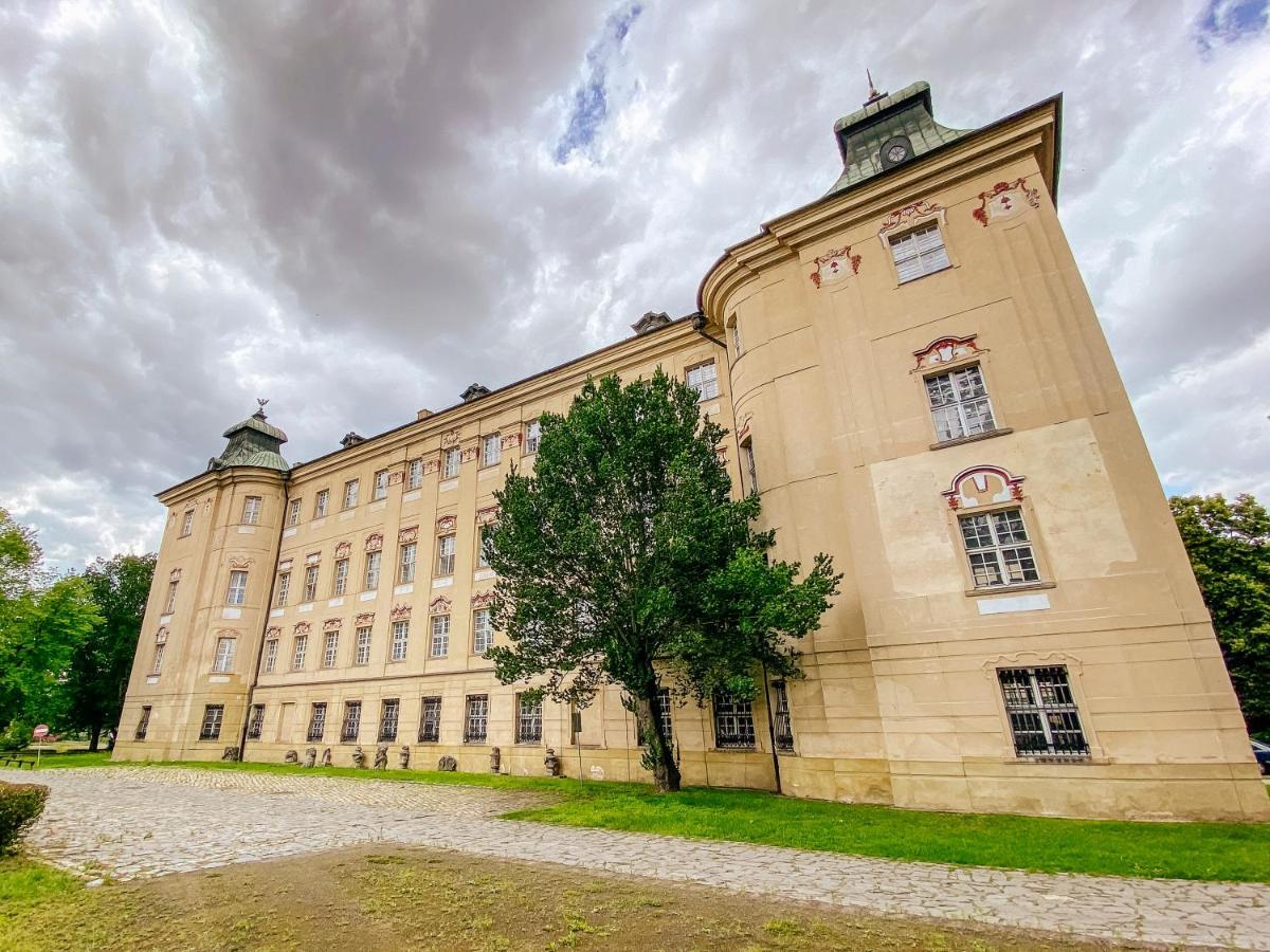 Hotel Zamek Krolewski W Rydzynie Rydzyna Eksteriør billede